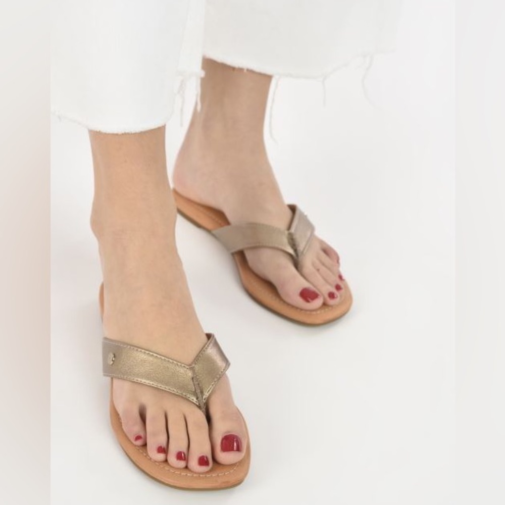 UGG Tuolumne Sandals in Gold